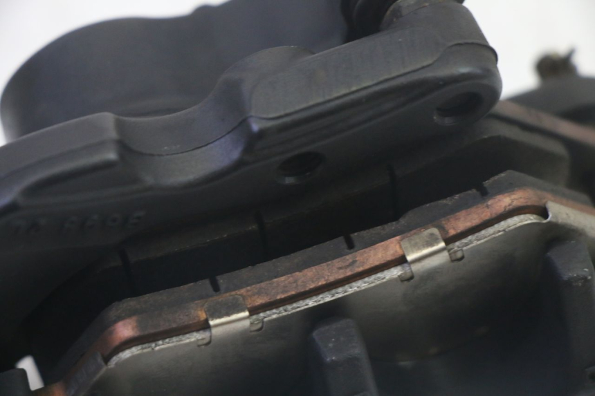 photo de BREMSZANGE HINTEN BMW R GS 1250 (2021 - 2024) - Oberflächenzustand und Material