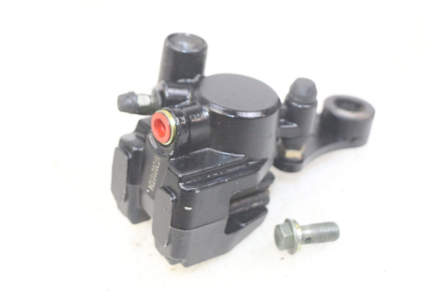 photo de HINTEN BREMSSATTEL APOLLO RFZ 125 - Details der Befestigungspunkte