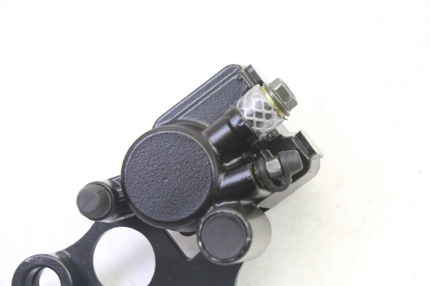 photo de HINTEN BREMSSATTEL APOLLO RFZ 125 - Detailansicht des Bauteils