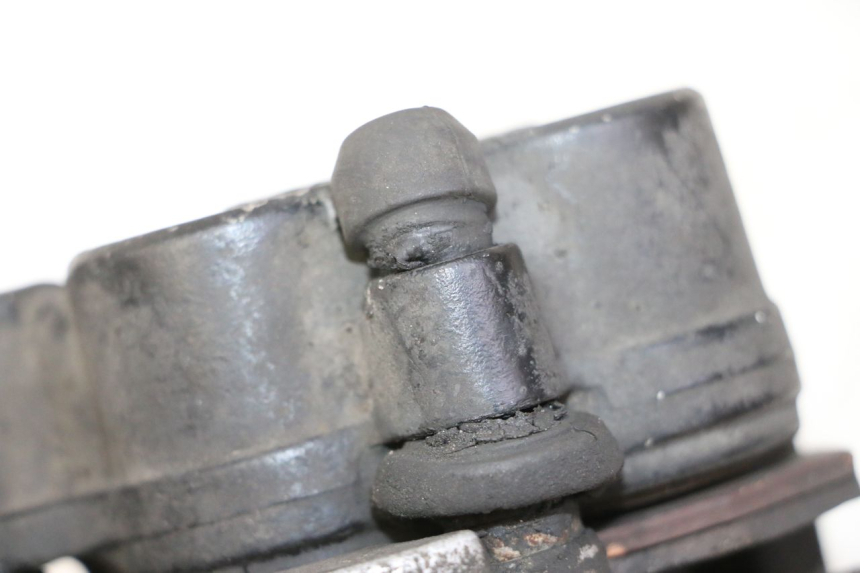 photo de BREMSZANGE HINTEN PEUGEOT SATELIS 125 (2013 - 2018) - Zoom auf Gebrauchszustand