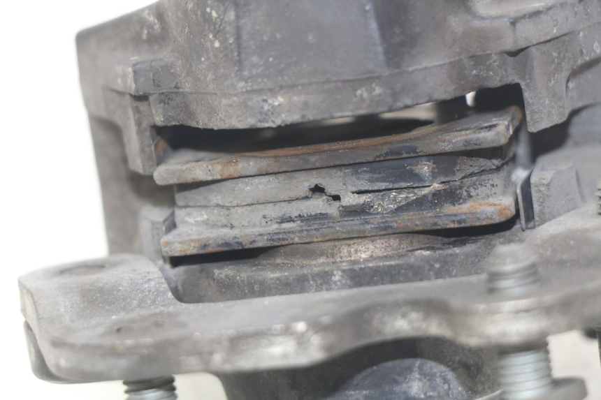 photo de HINTEN BREMSSATTEL PIAGGIO X9 EVOLUTION 250 (2003 - 2007) - Zoom auf Gebrauchszustand