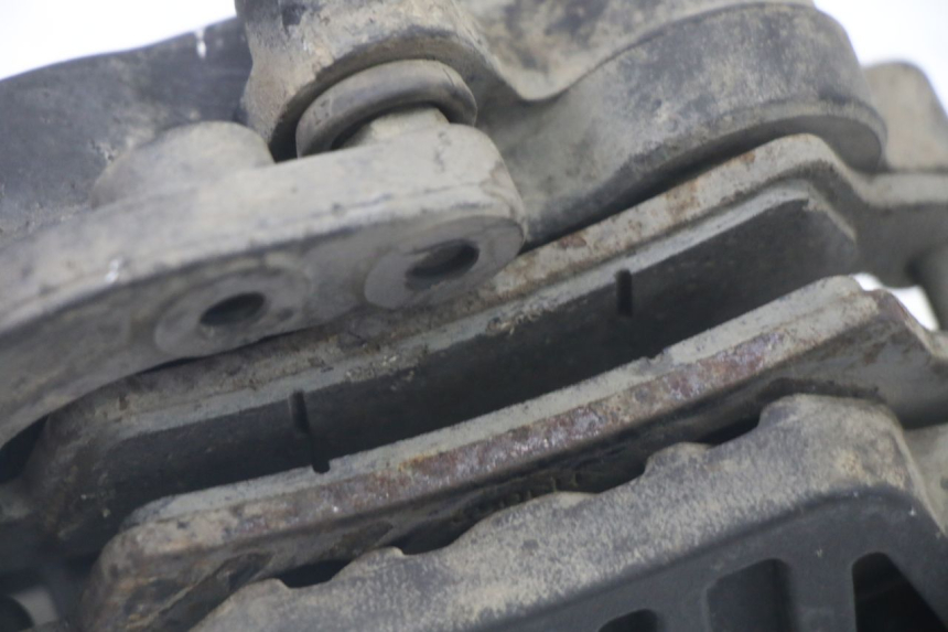 photo de VORDERER BREMSSATTEL APRILIA ATLANTIC 125 (2003 - 2009) - Oberflächenzustand und Material