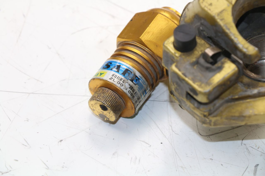 photo de BREMSZANGE VORNE BAOTIAN BT 49 QT-9 50 (2006 - 2010) - Zoom auf Gebrauchszustand