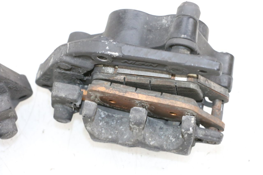 photo de BREMSZANGE VORNE SUZUKI BURGMAN 650 (2013 - 2020) - Zoom auf Gebrauchszustand