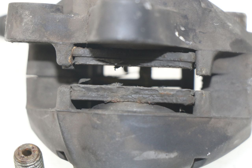 photo de VORDERER BREMSSATTEL YAMAHA BW'S 50 (2004 - 2017) - Detailansicht des Bauteils