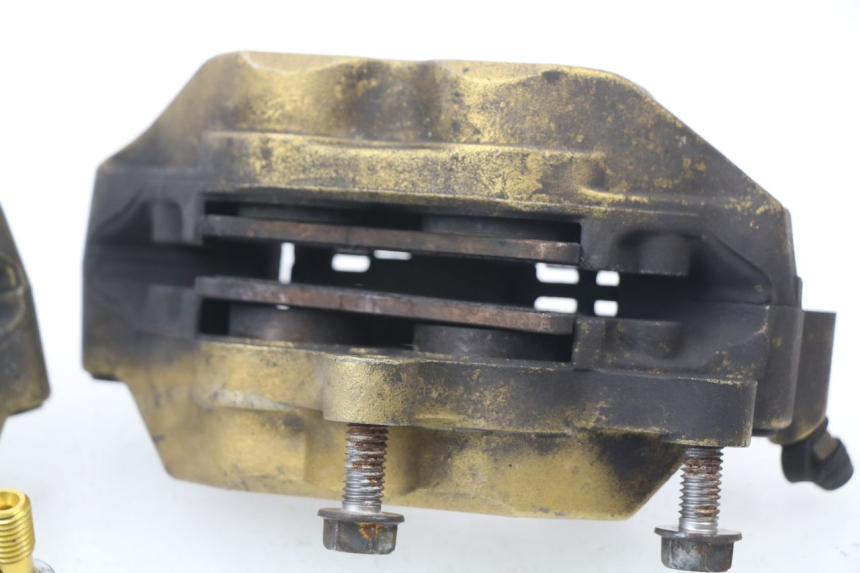 photo de BREMSZANGE VORNE HONDA CBR 929 RR FIREBLADE 900 (2000 - 2001) - Detailansicht des Bauteils