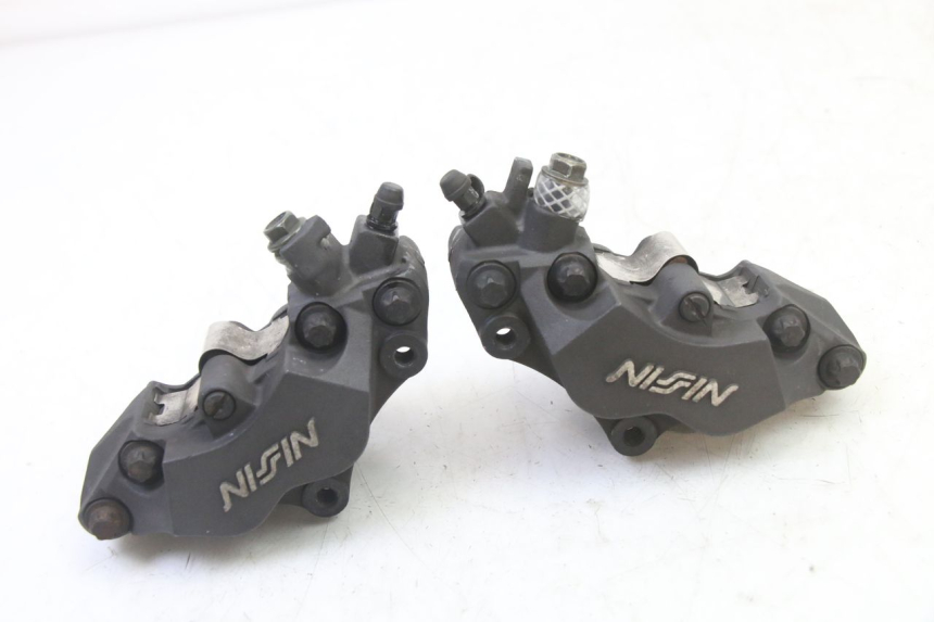 photo de BREMSZANGE VORNE HONDA CBR RR FIREBLADE 900 (1992 - 1994) - Hauptansicht