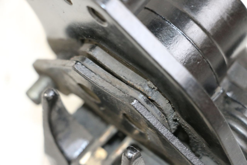 photo de VORDERER BREMSSATTEL LONGJIA DIGITA 4T 50 (2019 - 2022) - Zoom auf Gebrauchszustand