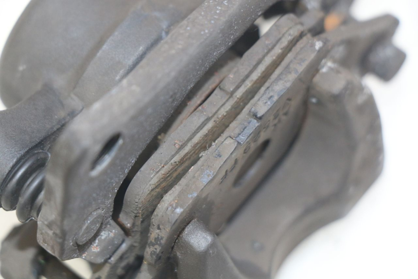 photo de VORDERER BREMSSATTEL YAMAHA D'ELIGHT DELIGHT 125 (2017 - 2020) - Zoom auf Gebrauchszustand