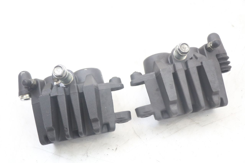 photo de BREMSZANGE VORNE KAWASAKI ER-6 ER6 N 650 (2012 - 2016) - Zoom auf Gebrauchszustand