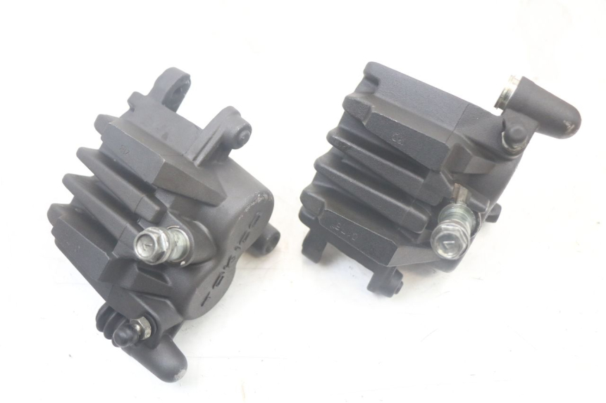 photo de BREMSZANGE VORNE KAWASAKI ER-6 ER6 N 650 (2012 - 2016) - Alternative Perspektive