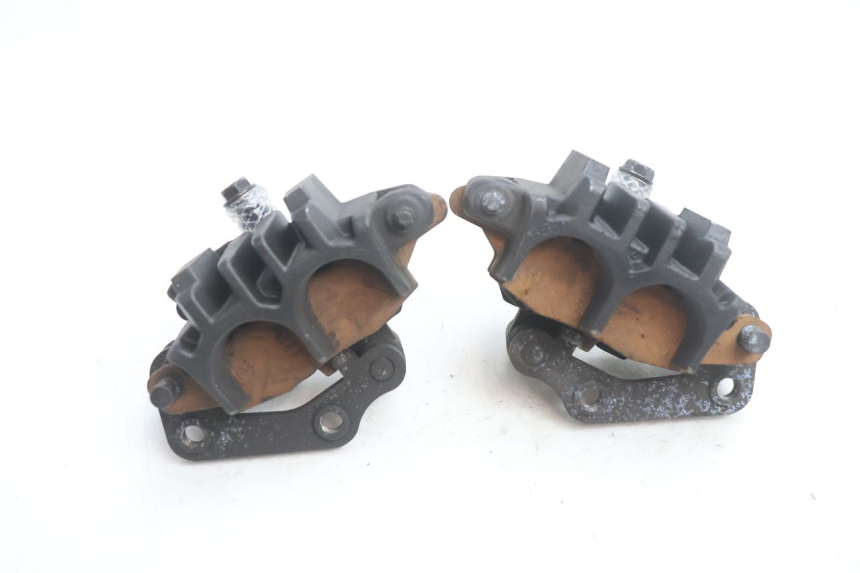 photo de BREMSZANGE VORNE KAWASAKI ER-6 ER6 N 650 (2005 - 2009) - Oberflächenzustand und Material