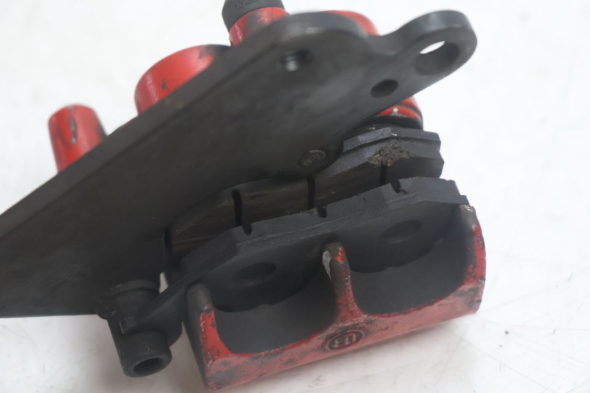 photo de VORDERER BREMSSATTEL SYM FIDDLE 3 III 50 (2014 - 2020) - Oberflächenzustand und Material