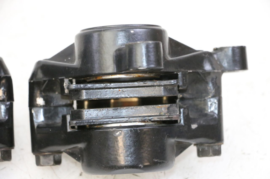 photo de BREMSZANGE VORNE YAMAHA FJ 36Y 1100 (1984 - 1985) - Alternative Perspektive