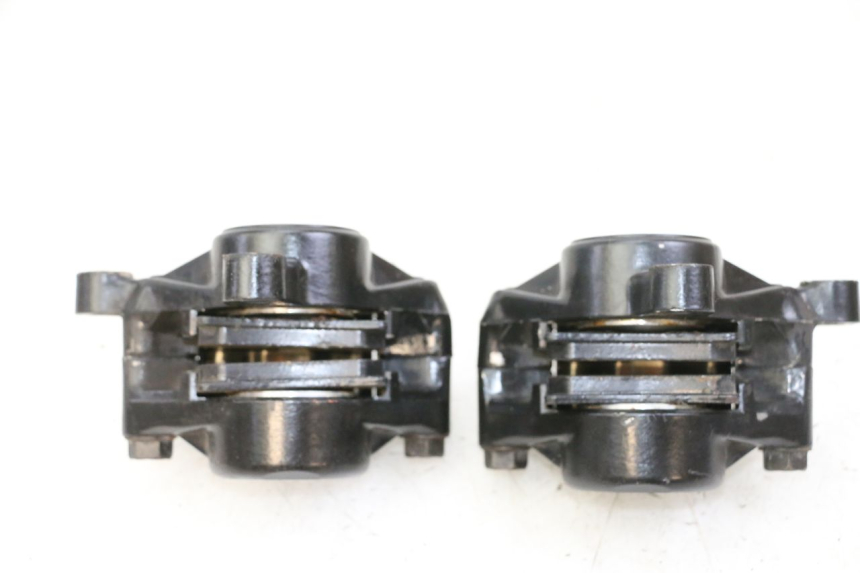 photo de BREMSZANGE VORNE YAMAHA FJ 36Y 1100 (1984 - 1985) - Technische Nahaufnahme