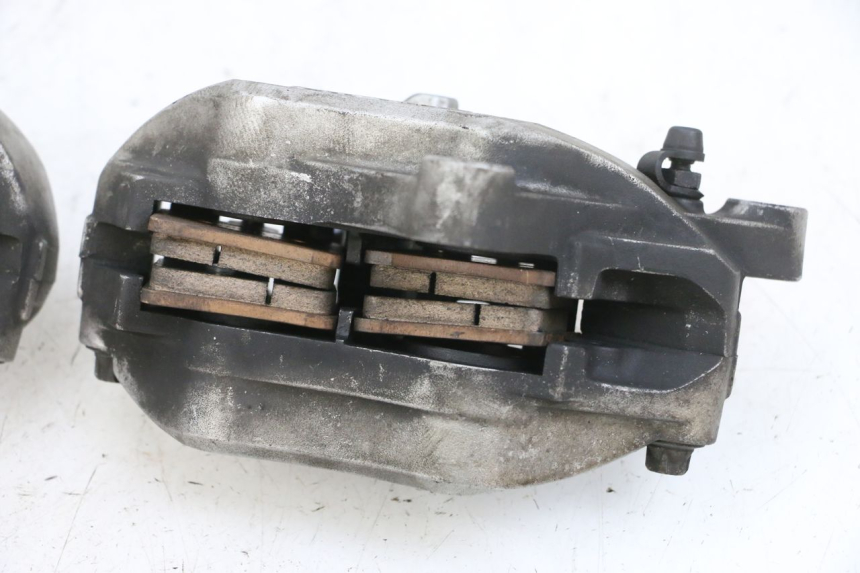 photo de BREMSZANGE VORNE YAMAHA FJR ABS 1300 (2006 - 2012) - Alternative Perspektive