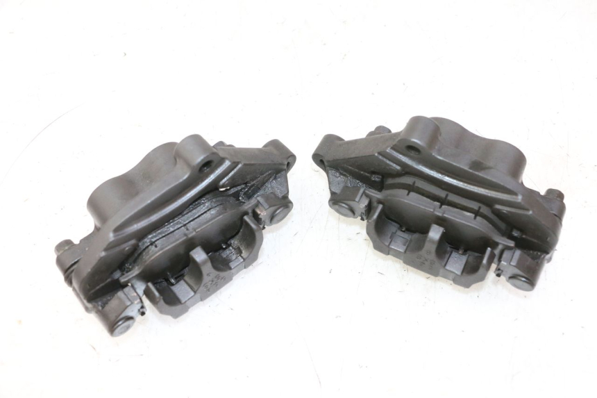 photo de BREMSZANGE VORNE YAMAHA FZ6 N FAZER 600 (2004 - 2006) - Zoom auf Gebrauchszustand