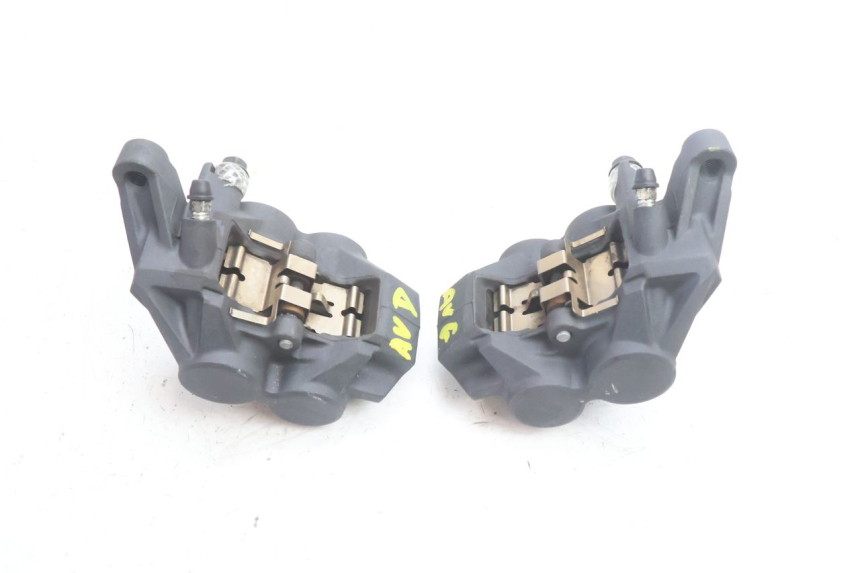 photo de BREMSZANGE VORNE YAMAHA FZ8 800 (2010 - 2016) - Details der Befestigungspunkte