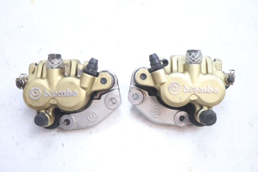 photo de VORDERER BREMSSATTEL GILERA GP 800 (2007 - 2013) - Hauptansicht