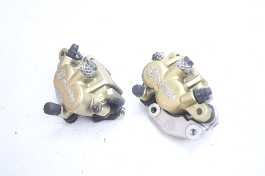 photo de VORDERER BREMSSATTEL GILERA GP 800 (2007 - 2013) - Detailansicht des Bauteils