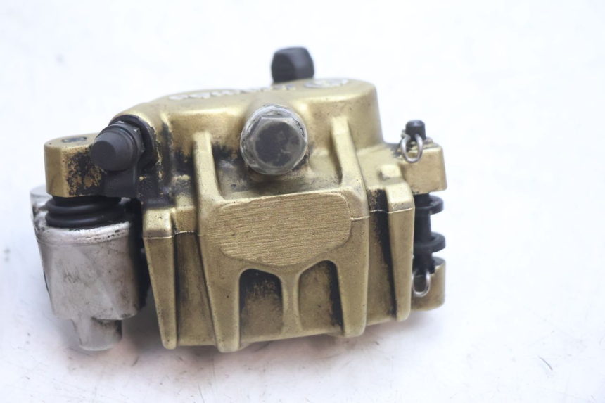 photo de VORDERER BREMSSATTEL GILERA GP 800 (2007 - 2013) - Details der Befestigungspunkte