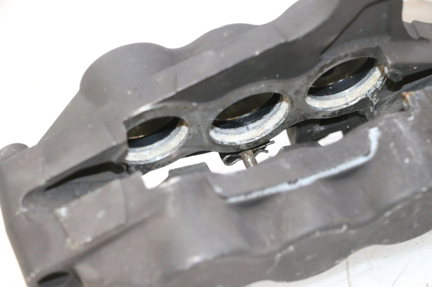 photo de BREMSZANGE VORNE SUZUKI GSF N BANDIT 1200 (2001 - 2005) - Details der Befestigungspunkte