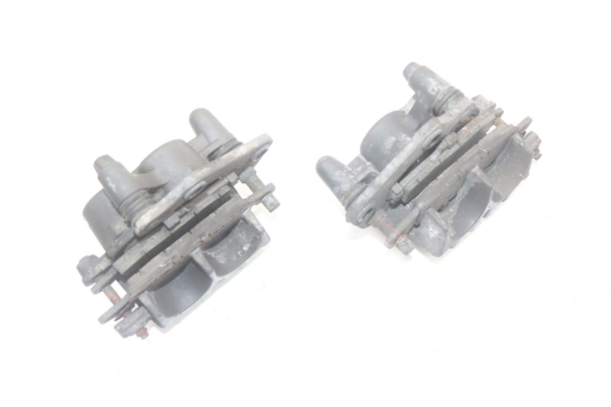 photo de BREMSZANGE VORNE SUZUKI GSR 750 (2011 - 2017) - Details der Befestigungspunkte