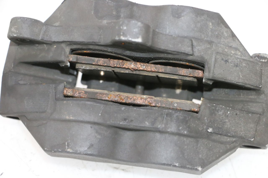 photo de BREMSZANGE VORNE SUZUKI GSR 600 (2005 - 2012) - Technische Nahaufnahme