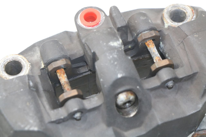 photo de BREMSZANGE VORNE SUZUKI GSX-R GSXR 600 (2008 - 2010) - Oberflächenzustand und Material