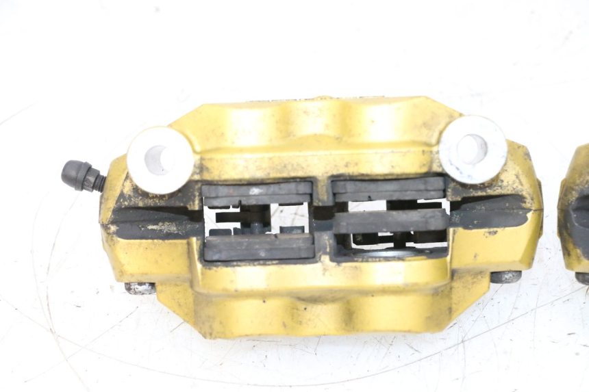 photo de BREMSZANGE VORNE SUZUKI GSXR GSX-R 1000 (2003 - 2004) - Zoom auf Gebrauchszustand