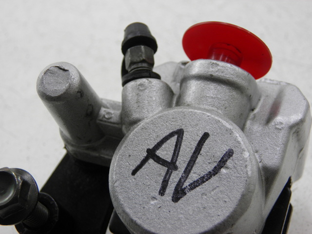 photo de BREMSZANGE VORNE JM MOTOR JULIA 50 (2010 - 2014) - Technische Nahaufnahme