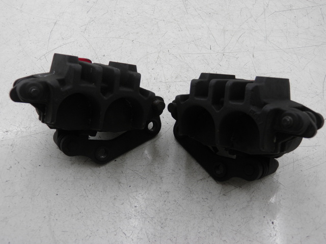 photo de BREMSZANGE VORNE KAWASAKI ER-6 ER6 N 650 (2005 - 2009) - Weitere Ansicht des Artikels