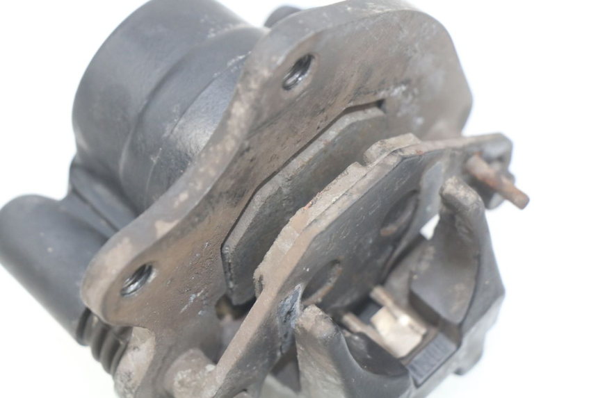 photo de VORDERER BREMSSATTEL PEUGEOT KISBEE 2T 50 (2010 - 2017) - Zoom auf Gebrauchszustand