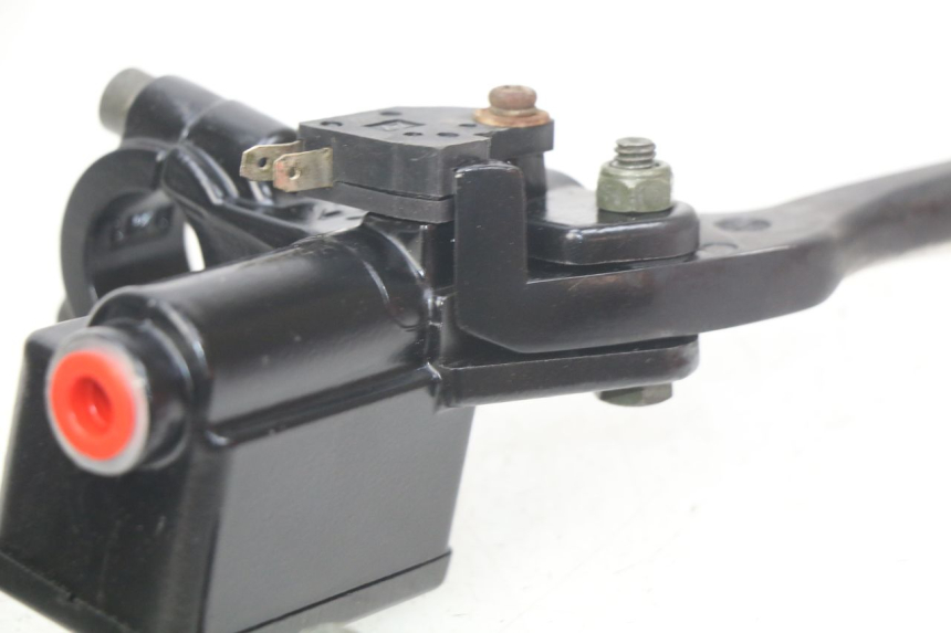 photo de VORDERER BREMSSATTEL PEUGEOT KISBEE 4T 50 (2010 - 2017) - Alternative Perspektive