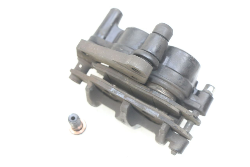 photo de VORDERER BREMSSATTEL PIAGGIO LIBERTY IGET S 125 (2016 - 2020) - Detailansicht des Bauteils