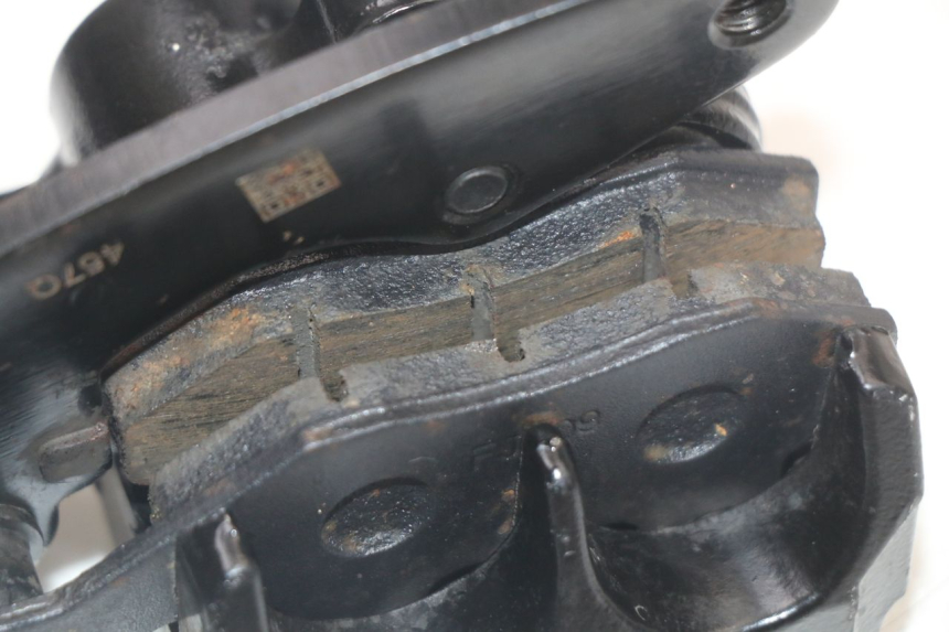 photo de BREMSZANGE VORNE MASAI SCRAMBLER SPORT 125 (2021 - 2025) - Details der Befestigungspunkte