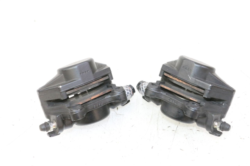 photo de BREMSZANGE VORNE PIAGGIO MP3 HPE 310 (2024 - 2025) - Technische Nahaufnahme