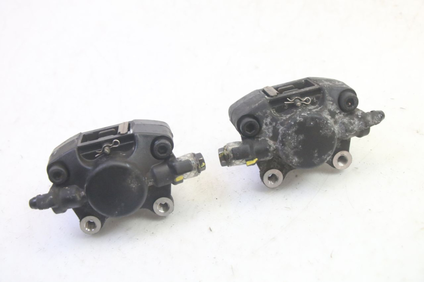 photo de BREMSZANGE VORNE PIAGGIO MP3 HPE 350 (2018 - 2020) - Hauptansicht