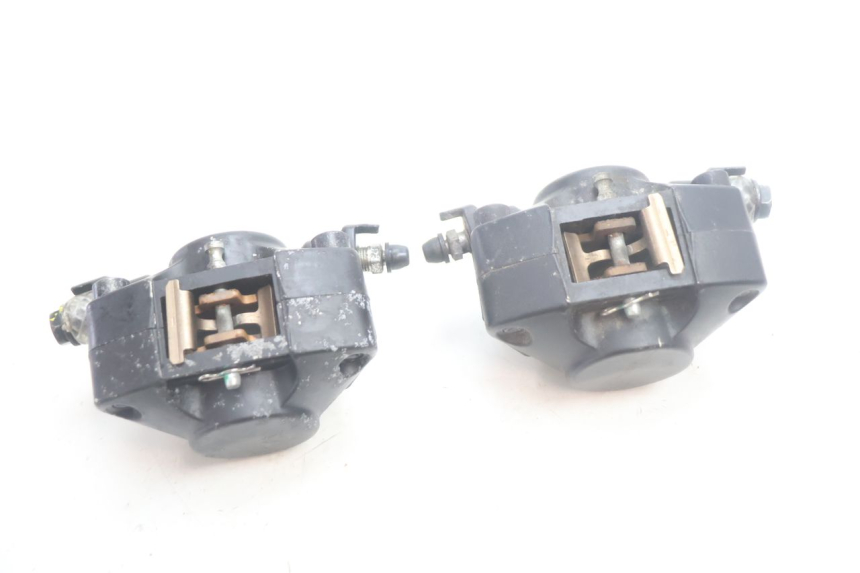 photo de BREMSZANGE VORNE PIAGGIO MP3 HPE 530 (2022 - 2026) - Alternative Perspektive