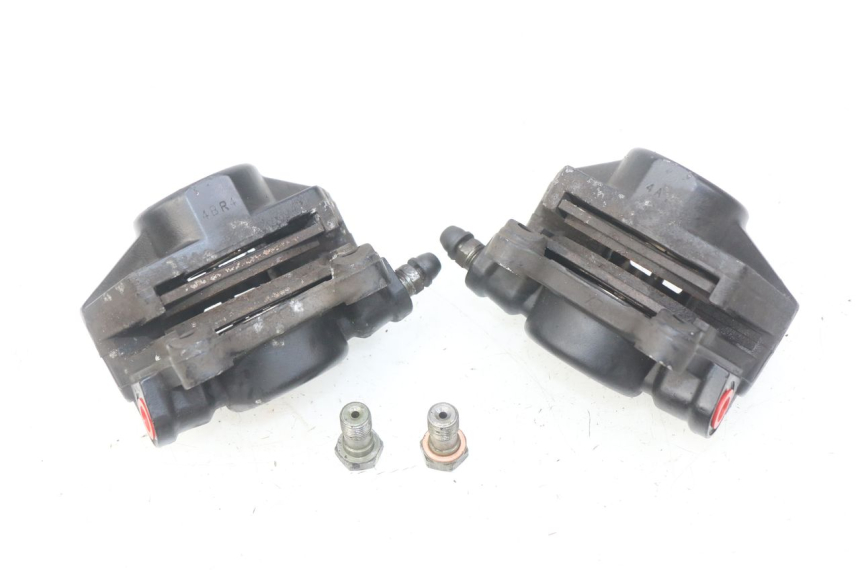 photo de VORDERER BREMSSATTEL PIAGGIO MP3 500 (2014 - 2017) - Technische Nahaufnahme