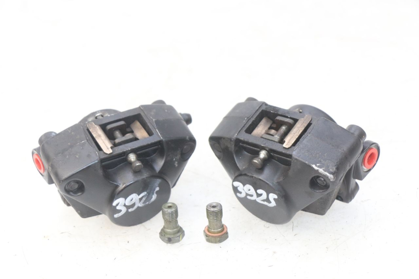 photo de VORDERER BREMSSATTEL PIAGGIO MP3 500 (2014 - 2017) - Gesamtansicht des Produkts