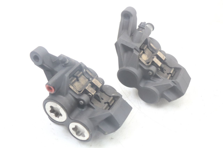 photo de VORDERER BREMSSATTEL YAMAHA MT-07 MT07 ABS 700 (2014 - 2017) - Alternative Perspektive