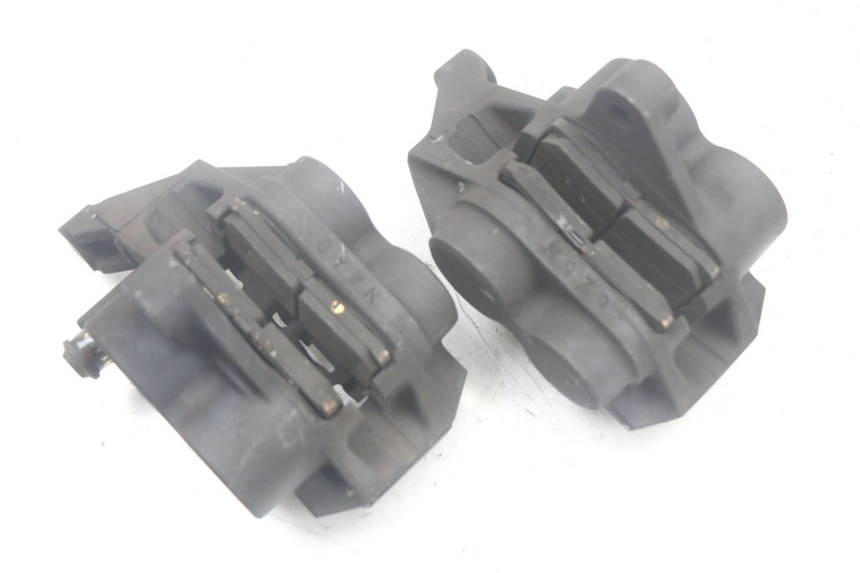 photo de VORDERER BREMSSATTEL YAMAHA MT-07 MT07 ABS 700 (2014 - 2017) - Technische Nahaufnahme