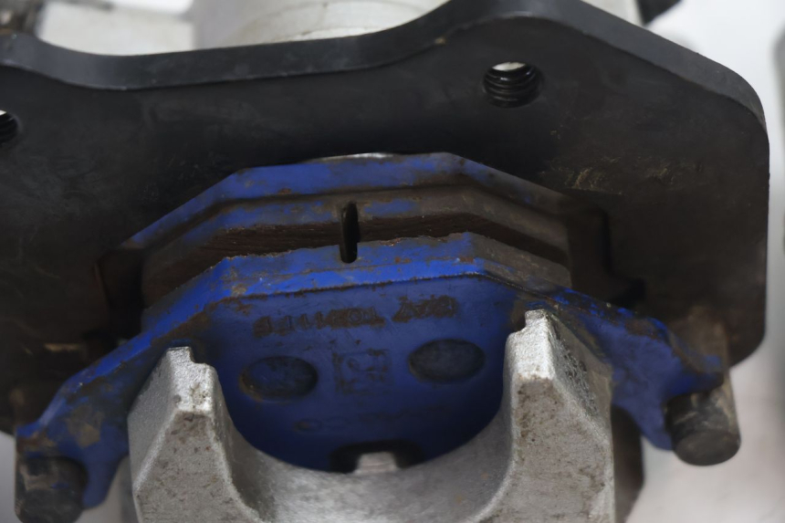 photo de BREMSZANGE VORNE KYMCO MXU R 250 (2004 - 2010) - Oberflächenzustand und Material
