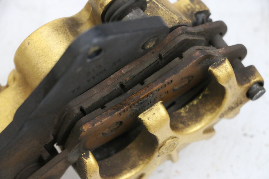 photo de BREMSZANGE VORNE PIAGGIO NEW TYPHOON 50 (2018 - 2021) - Zoom auf Gebrauchszustand