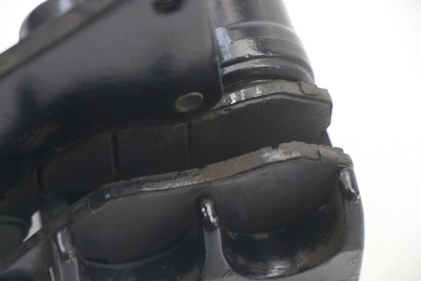 photo de BREMSZANGE VORNE SYM ORBIT III 3 4T 50 (2021 - 2025) - Details der Befestigungspunkte