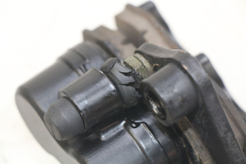 photo de VORDERER BREMSSATTEL YAMASAKI RAPTOR 50 (2013 - 2018) - Detailansicht des Bauteils