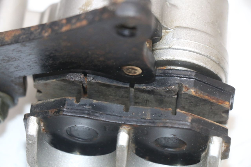 photo de BREMSZANGE VORNE REGAL RAPTOR RAXTER 2 125 (2007 - 2015) - Kennzeichnungen und Originalreferenzen