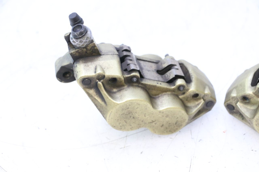 photo de BREMSZANGE VORNE DUCATI SS IE DS CARENEE 1000 (2002 - 2006) - Oberflächenzustand und Material