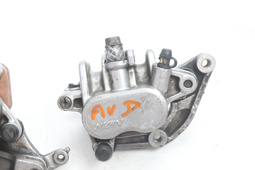 photo de BREMSZANGE VORNE HONDA ST PAN EUROPEAN 1100 (1990 - 2002) - Zoom auf Gebrauchszustand